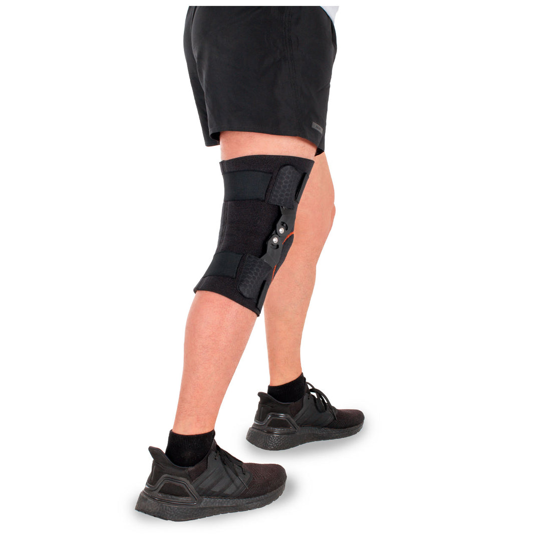 Knee Brace for Free Joint Mobility with Stabilizer